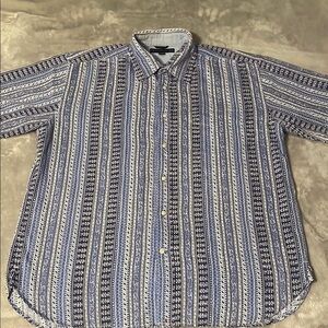 Tommy Hilfiger men’s short sleeve button up geometric strip shirt